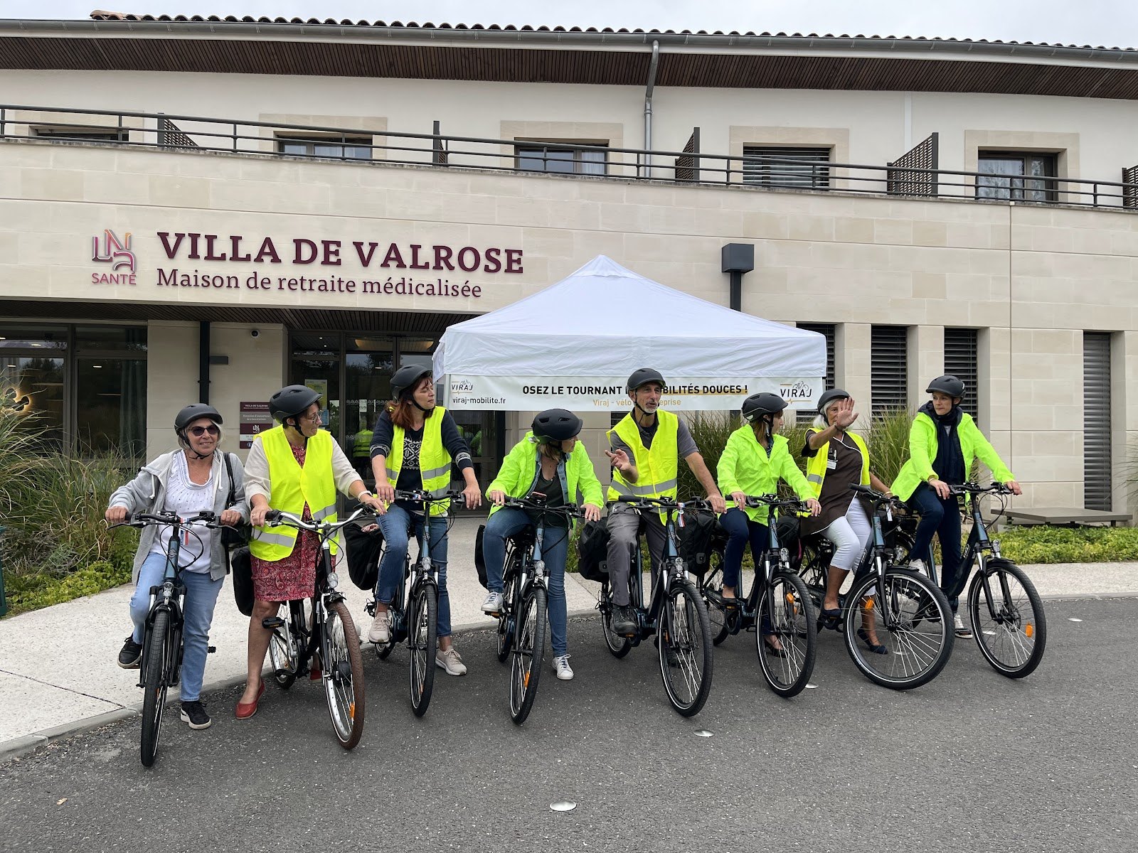 Remise des vélos aux salariés
